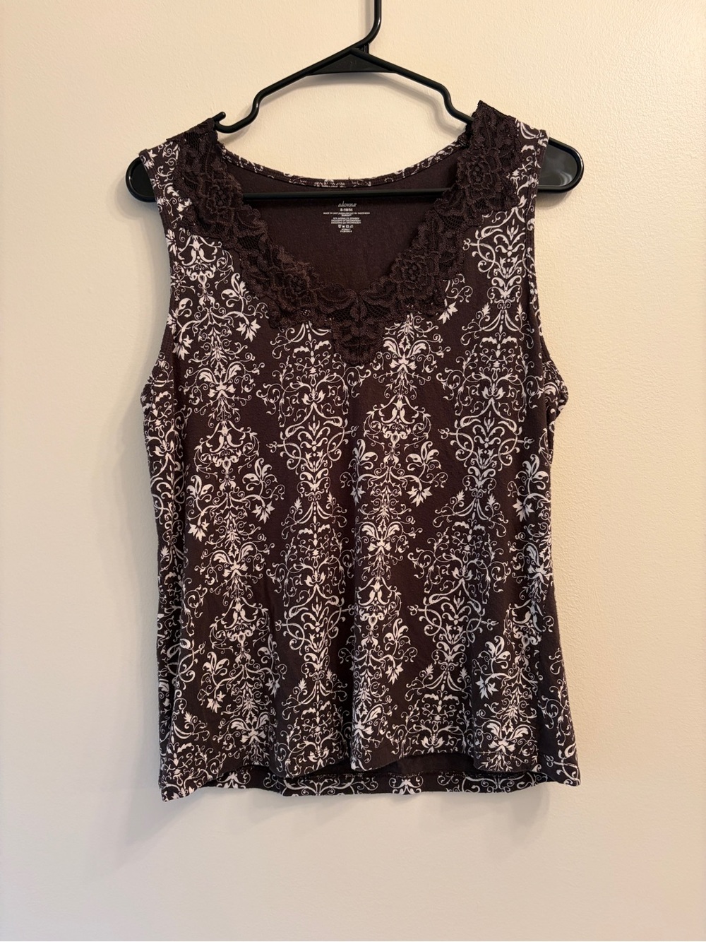adonna | Sleeveless Lace-Trim Y2K Tank Top - Brown & White